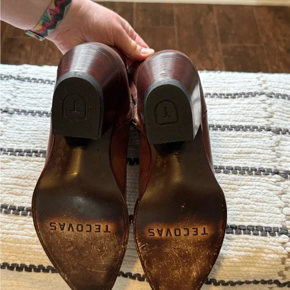 Tecovas Women's Brown Ankle Boots - Picture 7 of 7